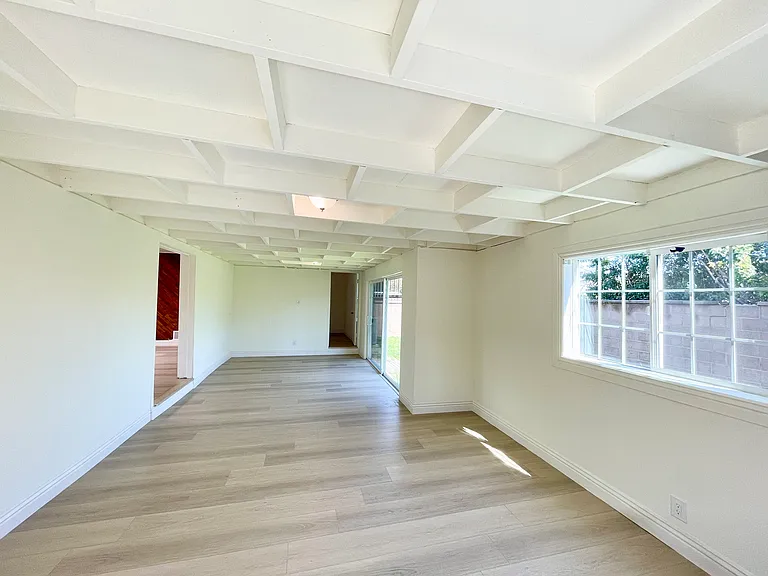 13708 Purche Ave — Photo 23