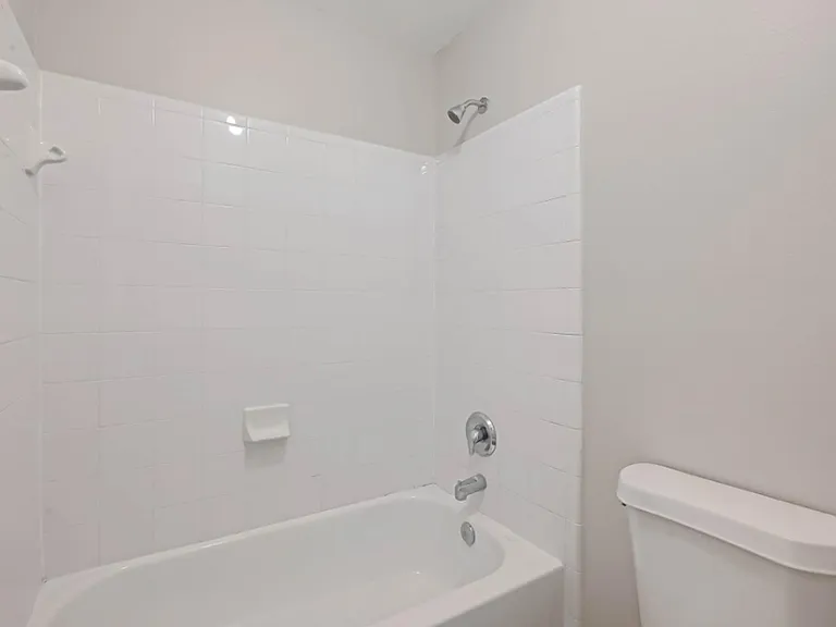 5011 Redwing Brook Trl — Photo 7