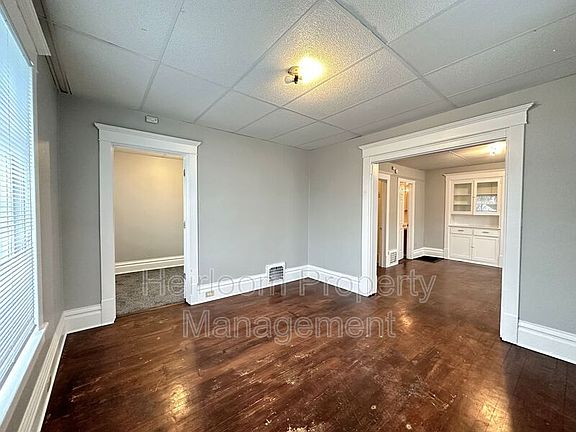 5th image of 422 N 27th Ave W #2