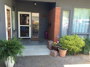 1811 Suzanne Dr, Marion, IL 62959
