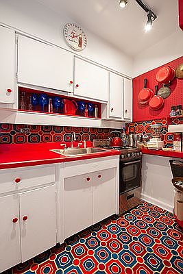 4th image of 50 E 8th St APT 2V