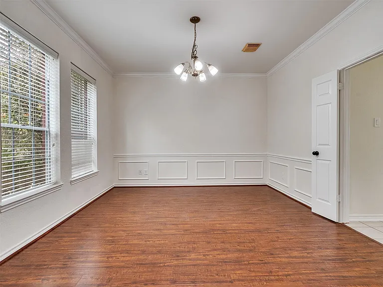 4510 Chestnut Meadow Dr — Photo 5