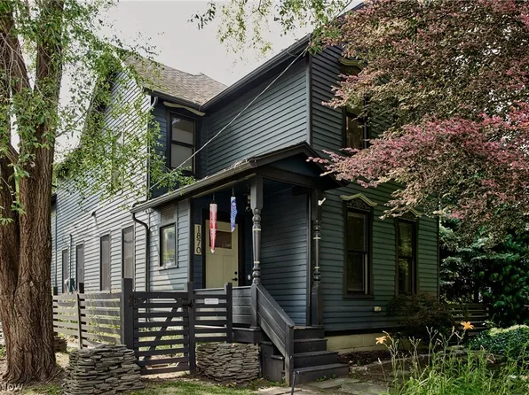 1870 W 44th St, Cleveland, OH 44113