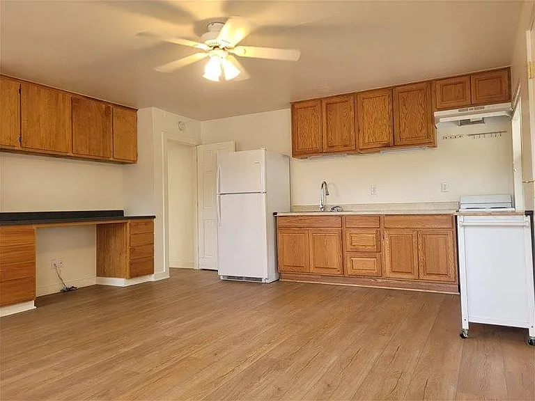 17205 Oak Rd — Photo 7