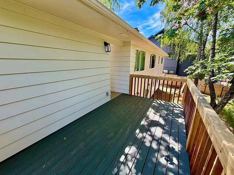7407 SW 36th Ave — Photo 48