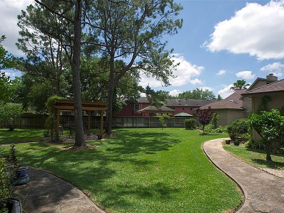 4th image of 2515 Hodges Bend Cir