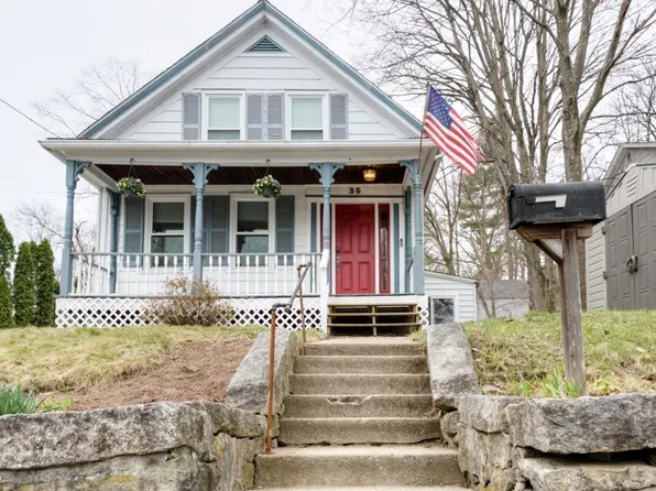 35 Pine St, Northbridge, MA 01534