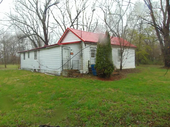301 Watkins Sebree Rd, Sebree, KY 42455