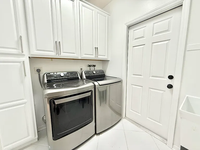12310 Riverfalls Ct — Photo 21