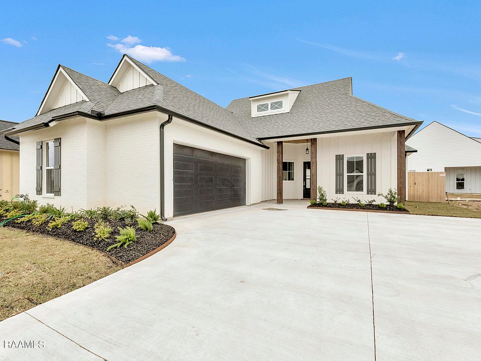 102 Buenos Aires Ave, Youngsville, LA 70592 Zillow