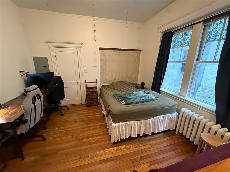1111 Boylston St #25 — Photo 2