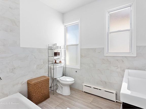 4th image of 3721 Neptune Ave