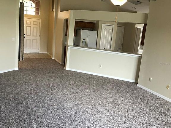 4th image of 31201 Baclan Dr
