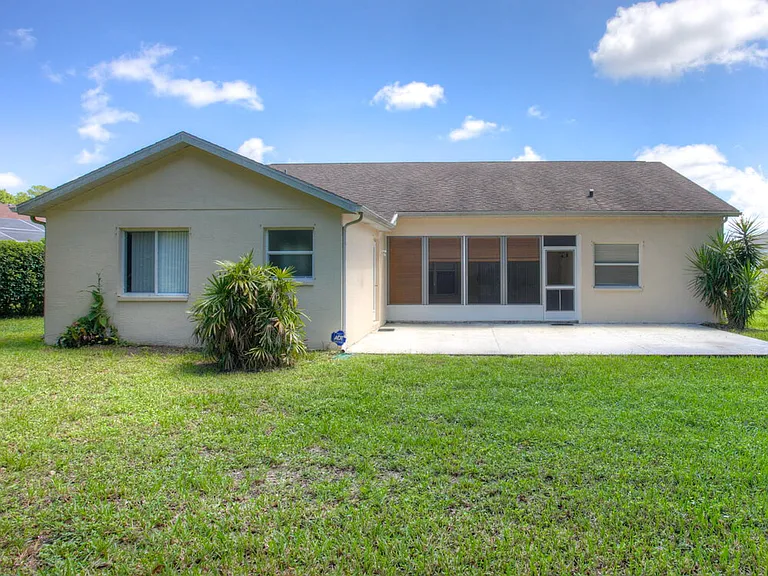 9038 Water Hazard Dr — Photo 15