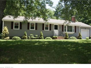 558 Oak St, East Hartford, CT 06118