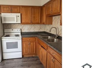 797 Babbitt Rd APT 22, Euclid, OH 44123