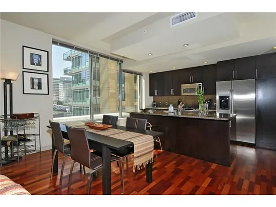 Building Photo - 910 Lenora St #S407