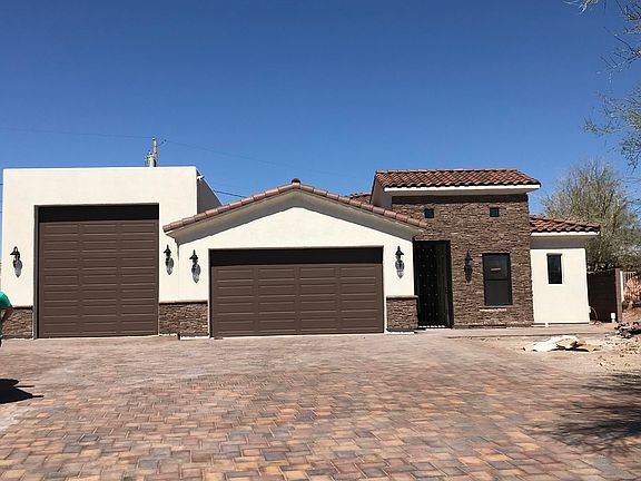 2nd image of 152 Surfsong Ln