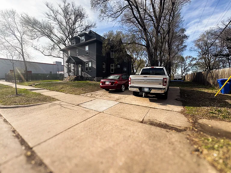 123 Colorado St E #123 — Photo 28