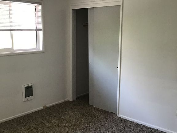 2nd image of 822-830 NW 27th St #824