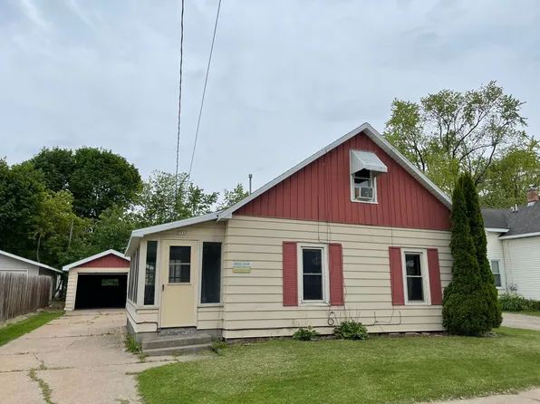 751 Vine Ave, Oshkosh, WI 54901