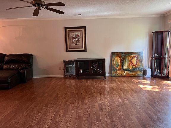 5th image of 2658 Hearth Stone Dr