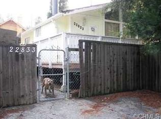 22833 Azalia Ln, Crestline, CA 92325