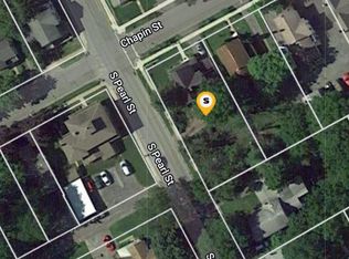 185 Chapin St, Canandaigua, NY 14424
