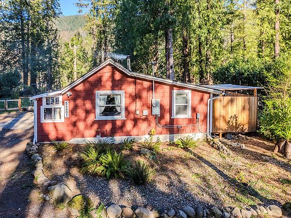 2nd image of 58801 SE Cabin Ln