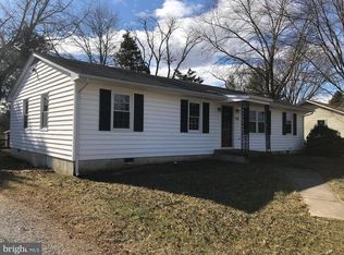 1108 Amherst Ave, Fredericksburg, VA 22405