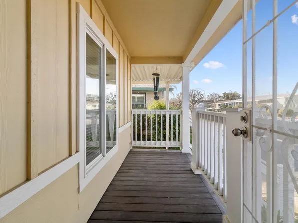 866 Count Dr, Livingston, CA 95334