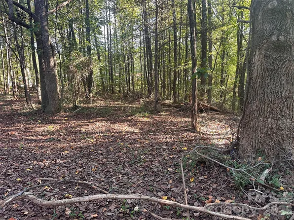 86 Sunrise Trl, Lincolnton, NC 28092