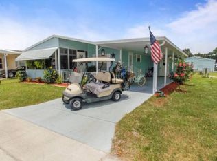 5921 Utopia Dr, Zephyrhills, FL 33540