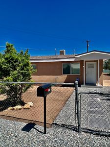 2129 Eucariz Ave SW, Albuquerque, NM, 87105