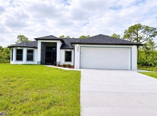 3305 39th St W, Lehigh Acres, FL 33971