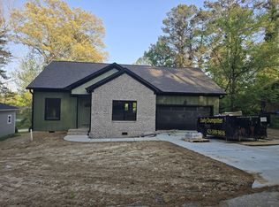 2028 Hickory Dr NW, Cleveland, TN 37311