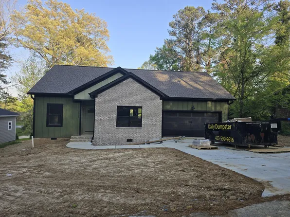 2028 Hickory Dr NW, Cleveland, TN 37311