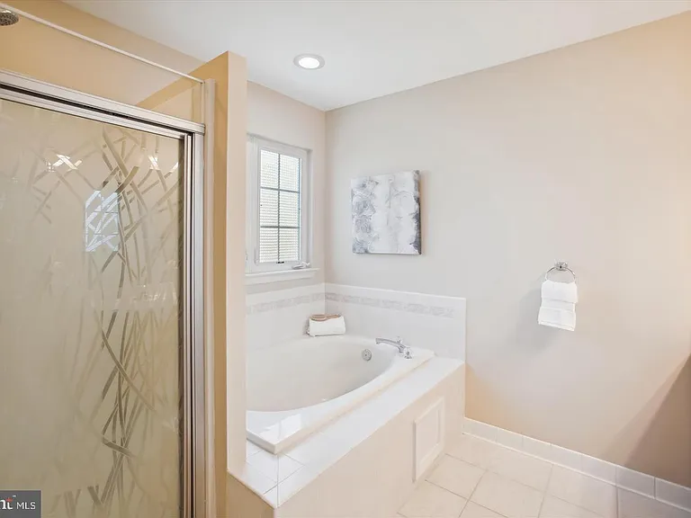 5528 Aeriel Pl — Photo 21