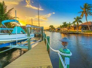 1427 SW 53rd Ln, Cape Coral, FL 33914