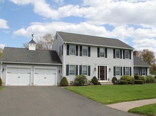 24 Christopher Ln, Feeding Hills, MA 01030