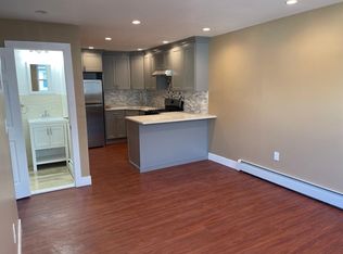 179 N 4th St APT 2, Lindenhurst, NY 11757