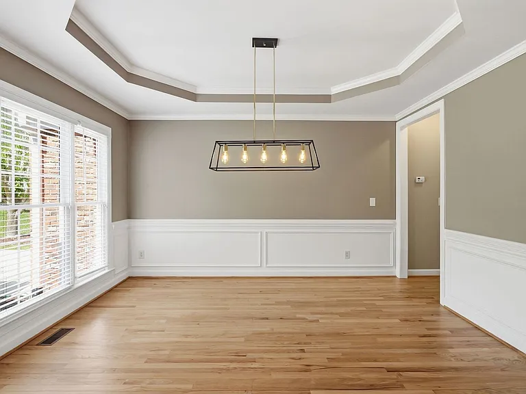 6 Bramerton Ct — Photo 12