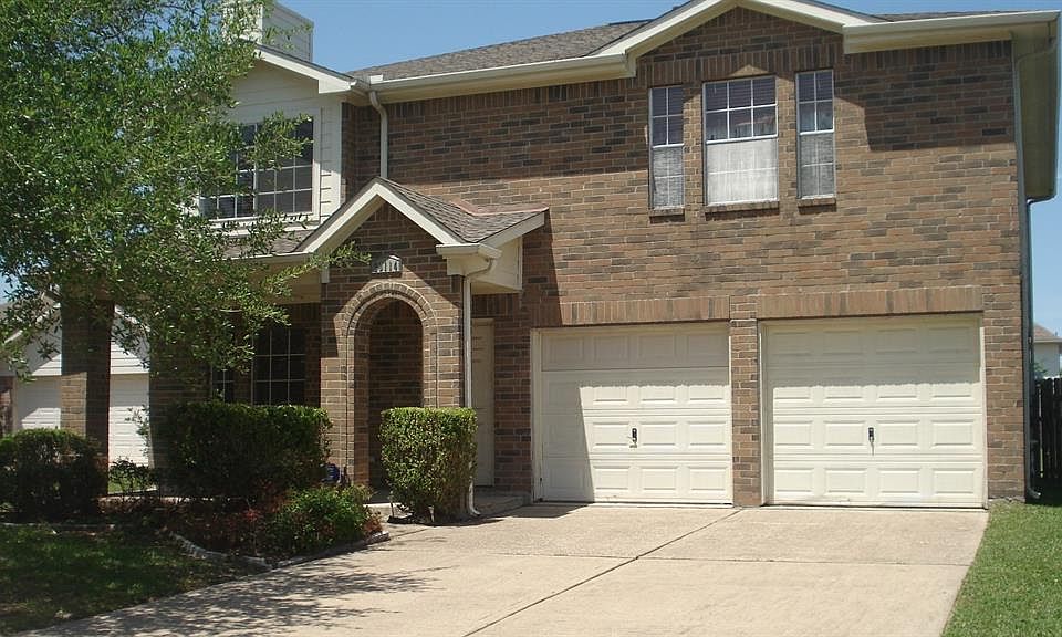 1st image of 20114 Crescent Creek Dr