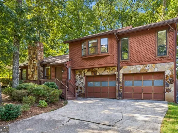 1790 Pierce Arrow Pkwy, Tucker, GA 30084