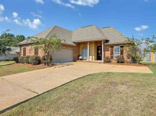 400 Roxbury Pl, Florence, MS 39073