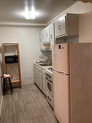 5th image of 46-07 47th Ave