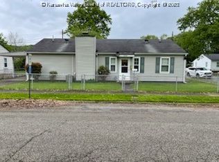 2648 Morrell Ave, Saint Albans, WV 25177