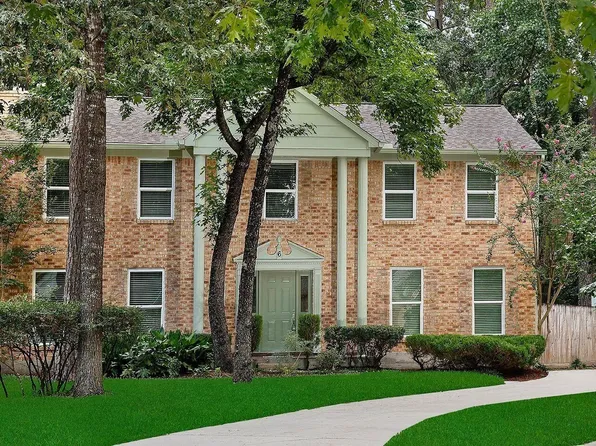 6 Berryfrost Ln, Spring, TX 77380