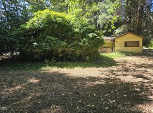 702 Caves Hwy, Cave Junction, OR 97523