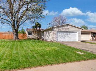 2340 Sonata Dr, Rancho Cordova, CA 95670